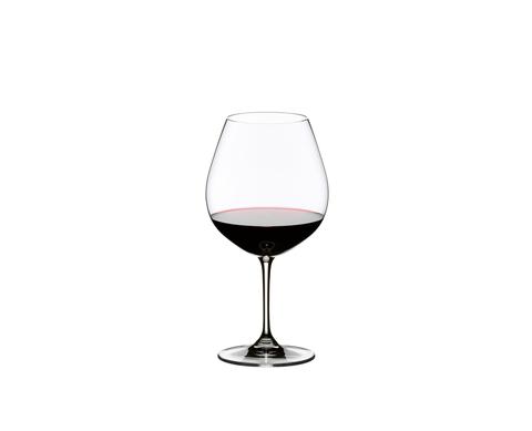 What glass to use for pinot noir